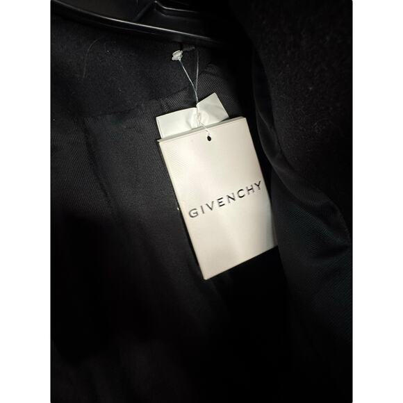 Givenchy NWT Oversized Asymmetric Cropped Double Breasted Wool Coat Size 44 - Picture 5 of 10